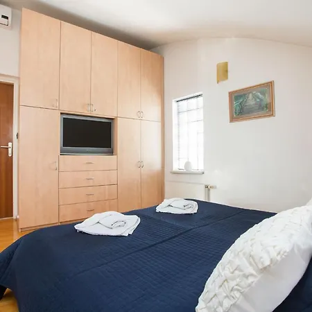 Penthouse Apartment With Private Parking Zagreb